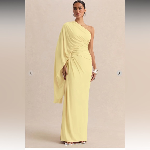 Club L London Dresses & Skirts - Club L London Sabella Lemon Asymmetric-Neck Maxi Dress